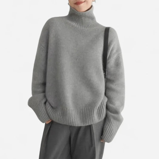 Grey Turtleneck Sweater – Oversized Roll-Neck Winter