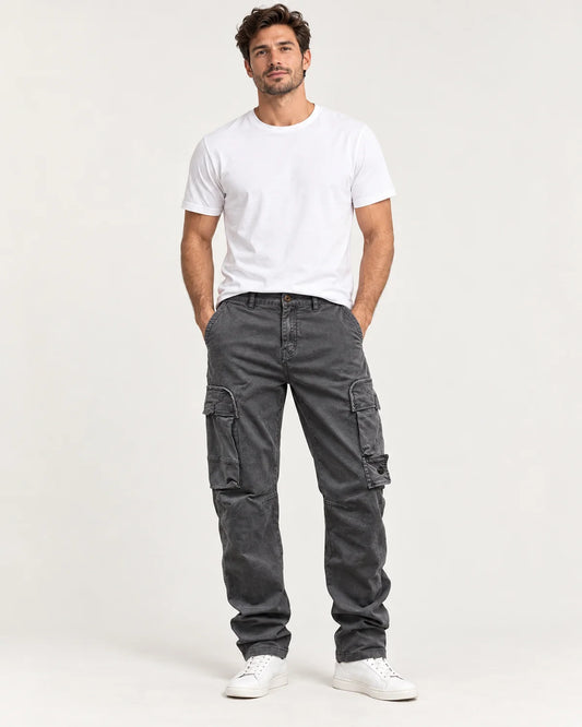 Men's relaxed straight-leg cargo pants in Grey