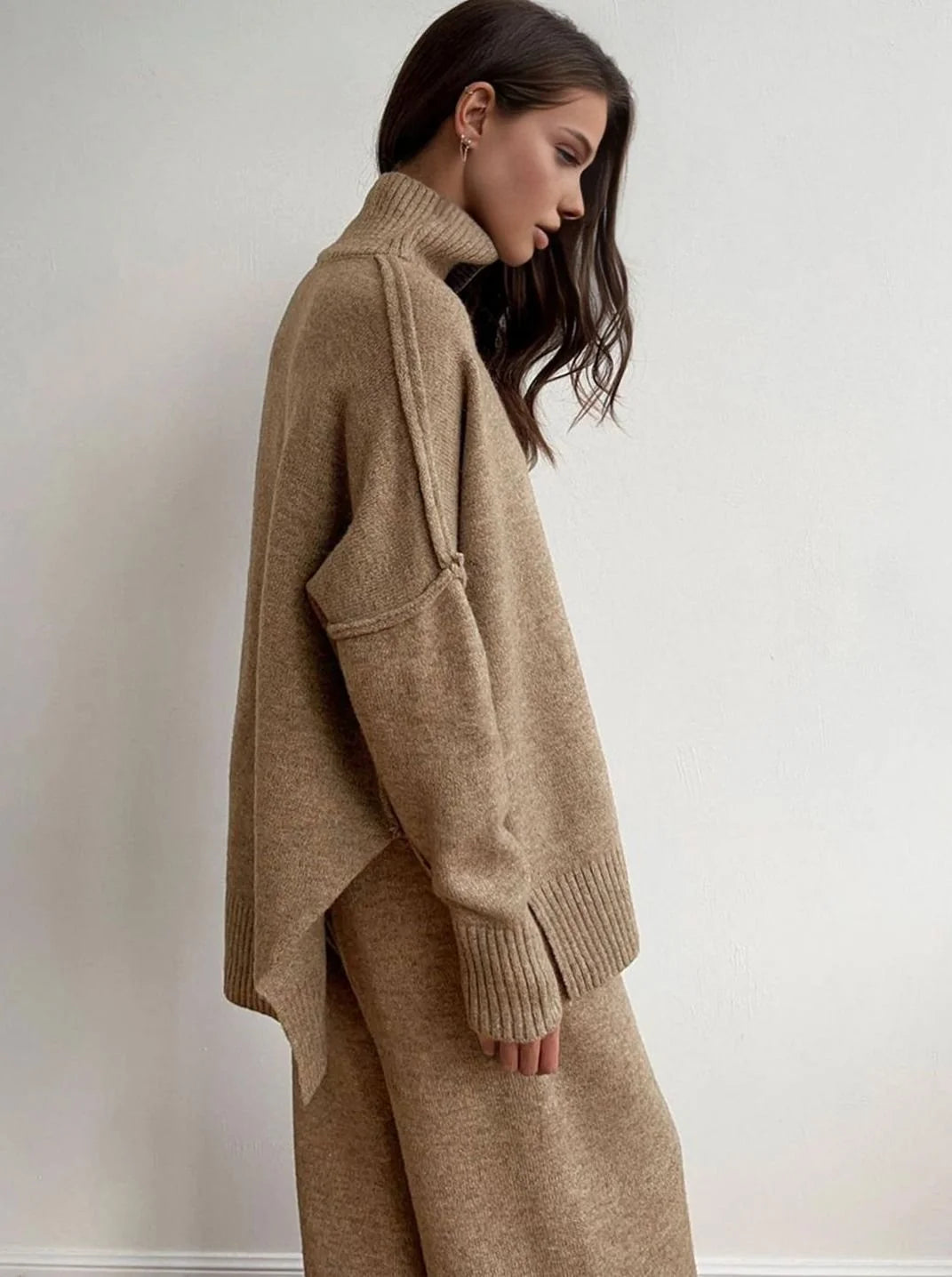 Red Turtleneck Pant Set – Oversized Sweater Wide-Leg Winter