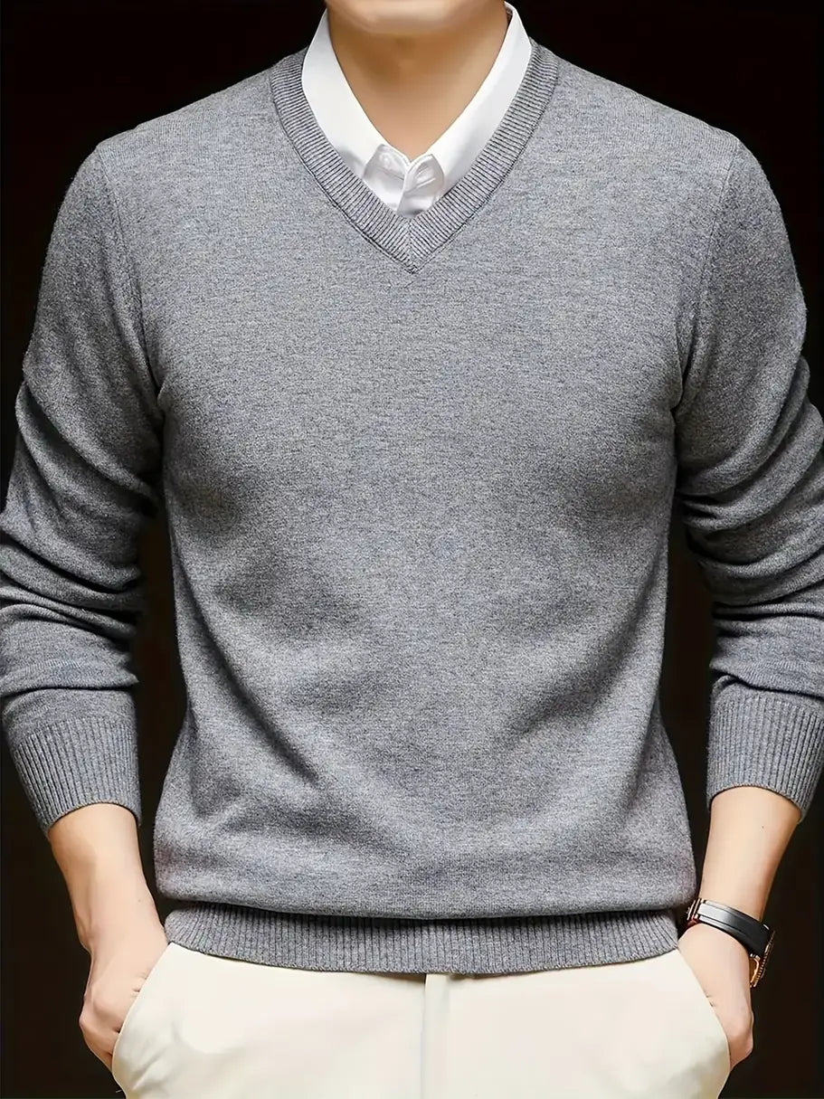 Grey Men's V Neck Sweater – Classic Fine Knit Winter - Grey