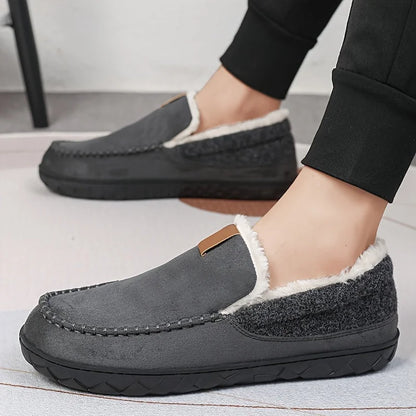 Black Men's Slippers – Fleece-Lined Suede-Look Moccasin
