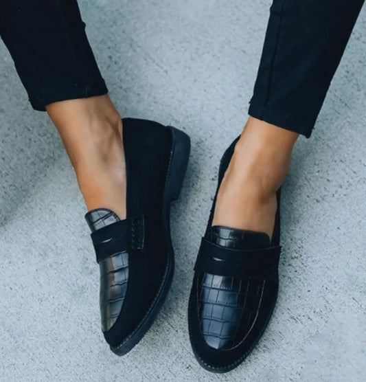 Leather Black Loafers for Women