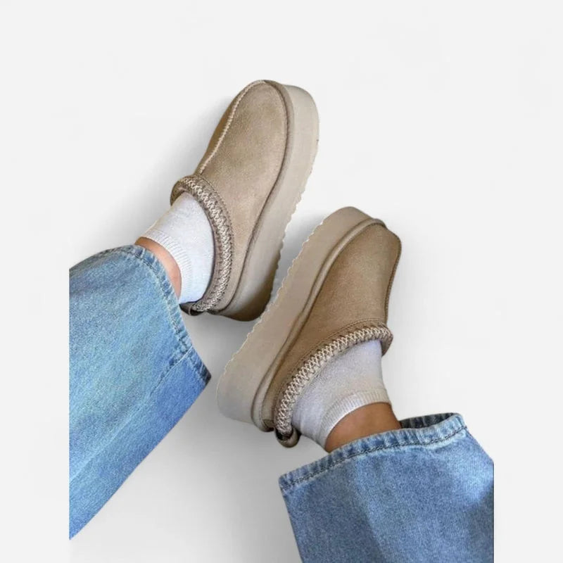 Platform Slippers Black Suede - Green