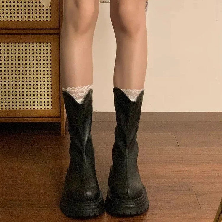 Chelsea Boots Black Chunky Lug Sole - Black