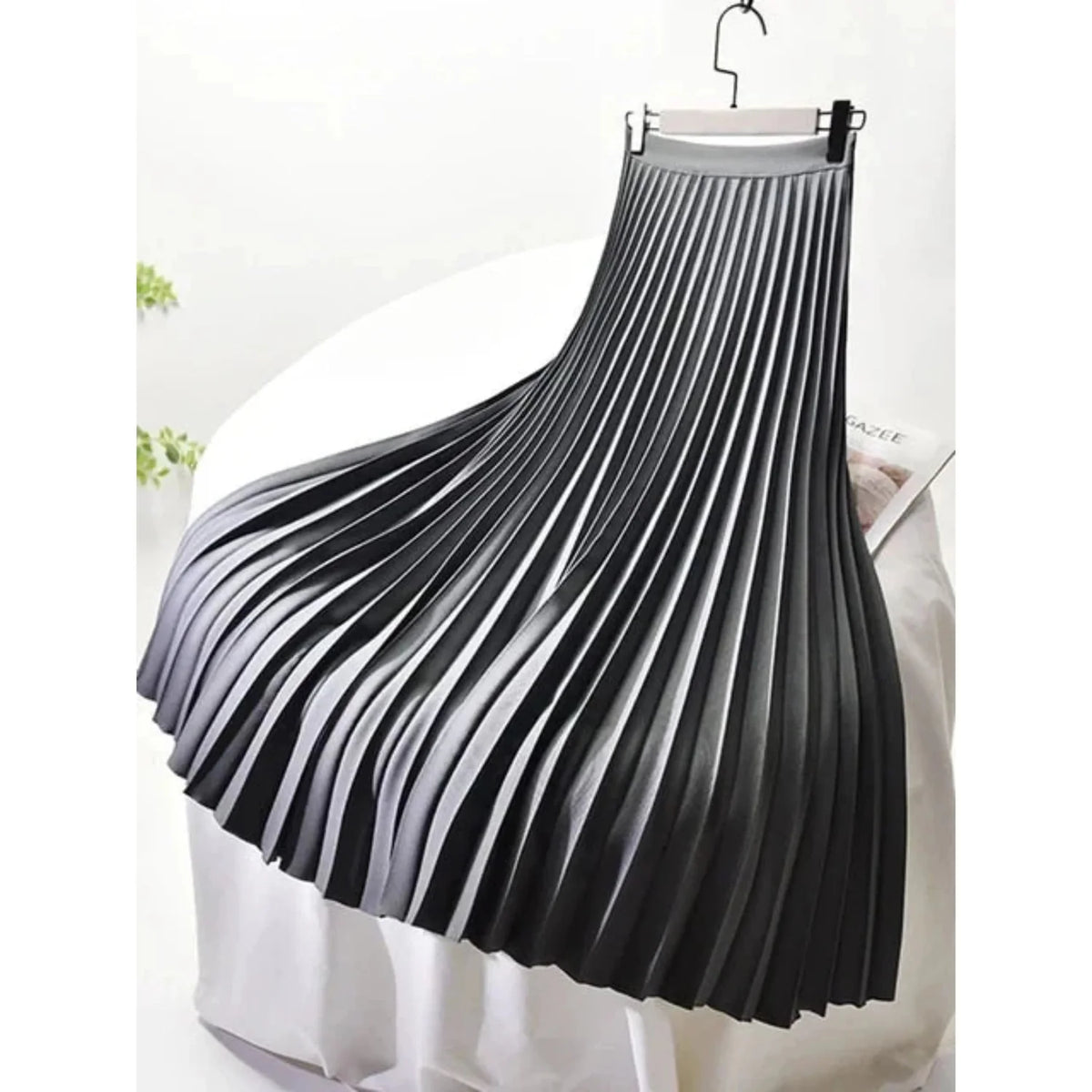 Maxi Skirt Black Pleated - Grey
