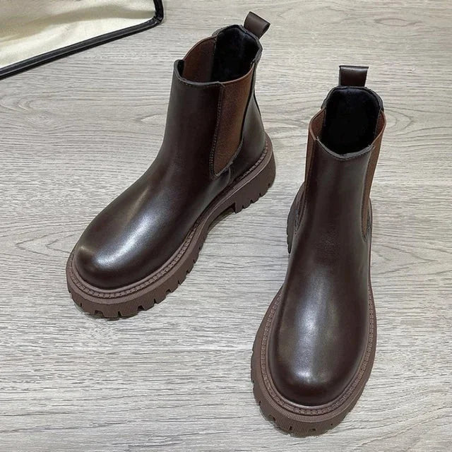 Black Chelsea Boots Women Chunky Sole view 5