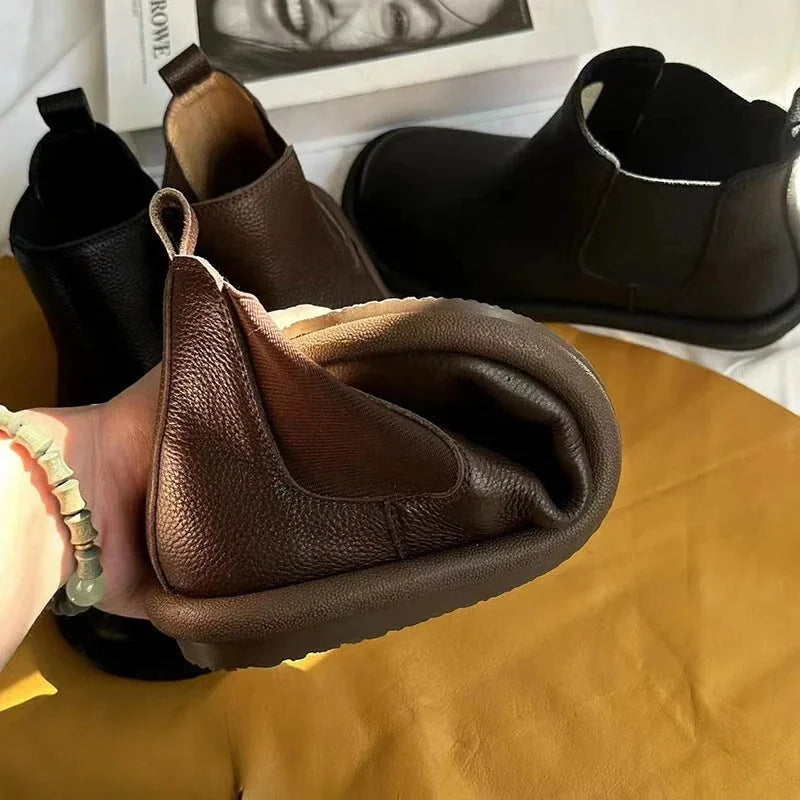 Black Chelsea Boots Women Round Toe - Brown