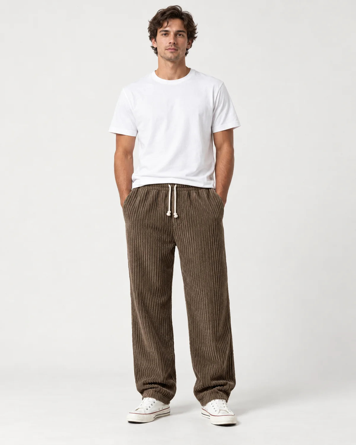 Men's drawstring pants in Brown