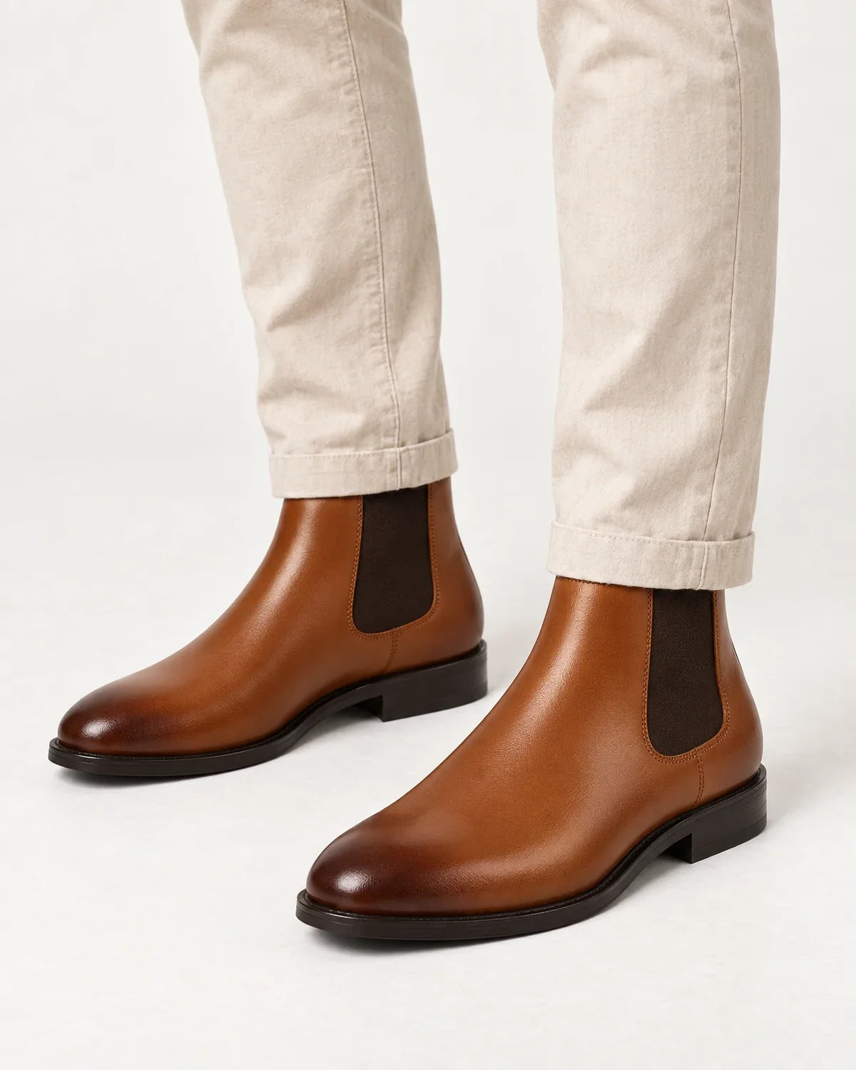 Hollis men's classic Chelsea boots in Brown, close-up detail of the fabric and closure