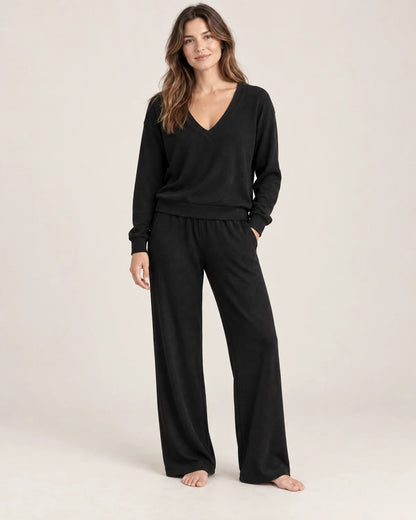 Iris - Women's Loungewear in Black