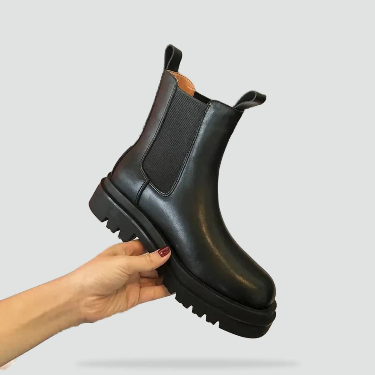 Chelsea Boots – Black Chunky Lug Sole