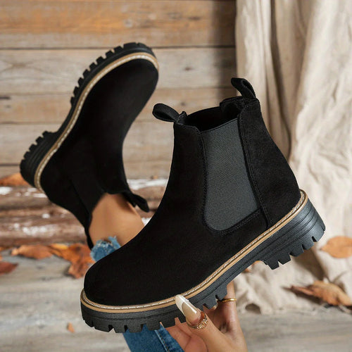 Chelsea Boots – Black Platform Lug Sole