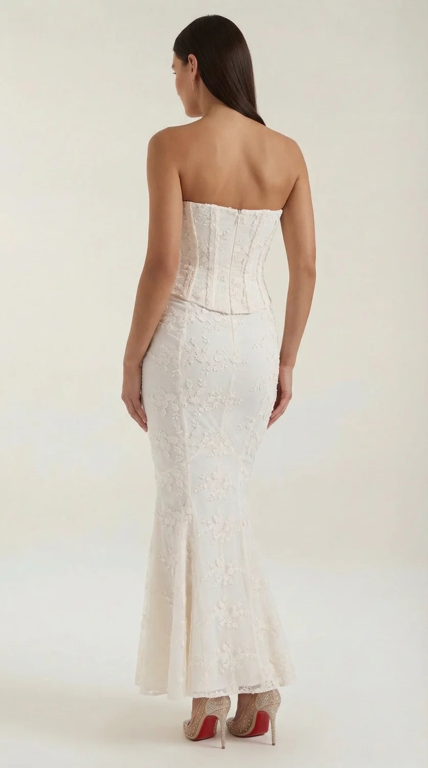 Lace Maxi Dress – White Corset Mermaid