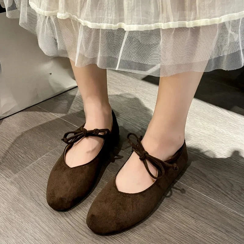 Suede Lace-Up Round Toe Loafers
