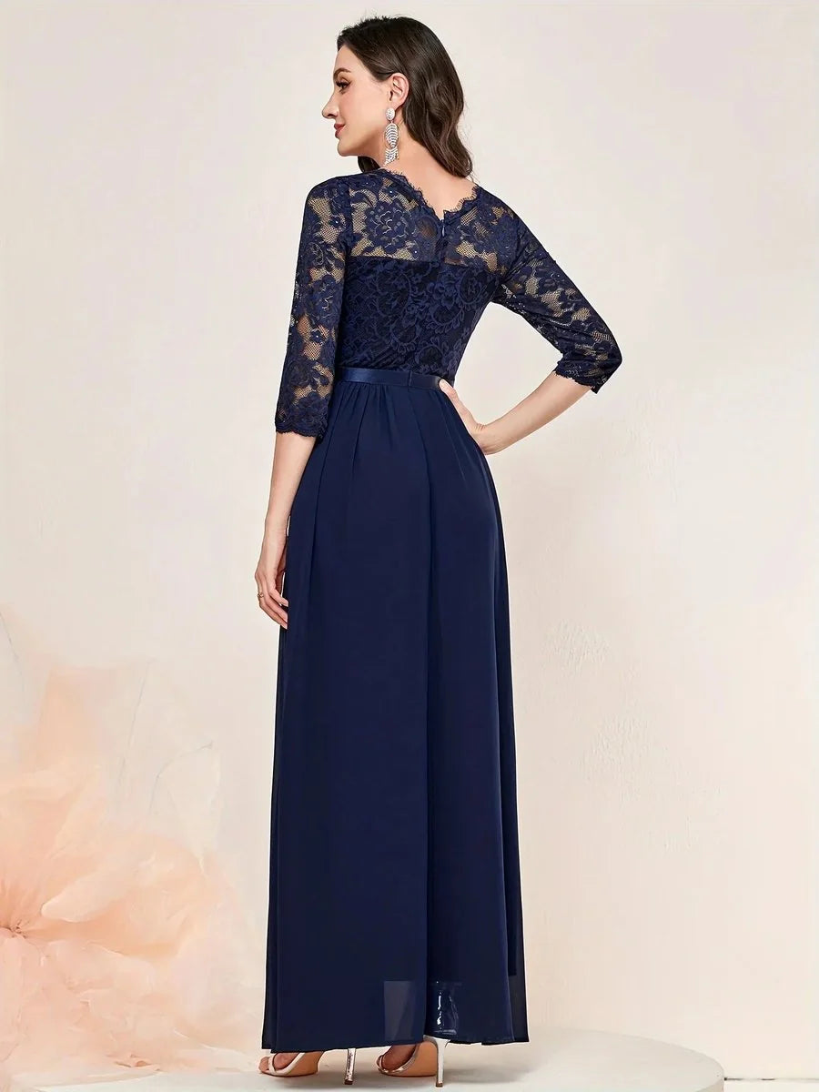 Lace Maxi Dress – Red Three-Quarter Sleeve