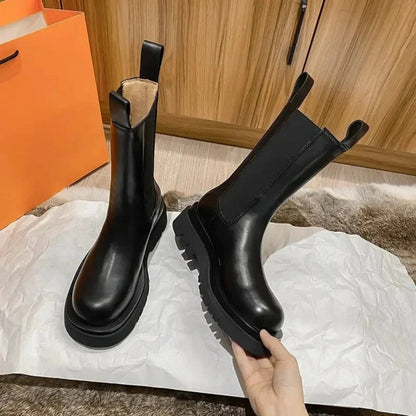 Chelsea Boots – Black Chunky Lug Sole