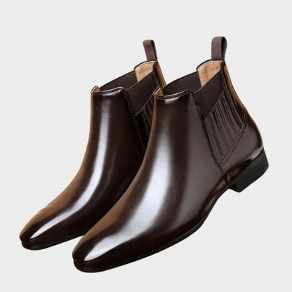 Chelsea Boots – Black Pointed Toe