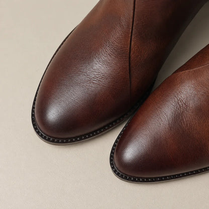 Felly | Low Heel Ankle Boots V-Cut