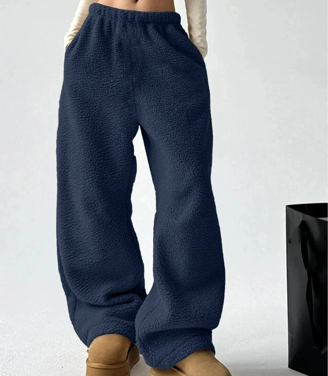 Soft and Cozy Relaxed Wide-Leg Fleece Pants