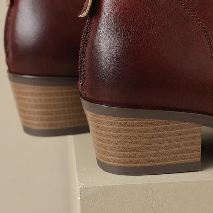 Felly | Low Heel Ankle Boots V-Cut